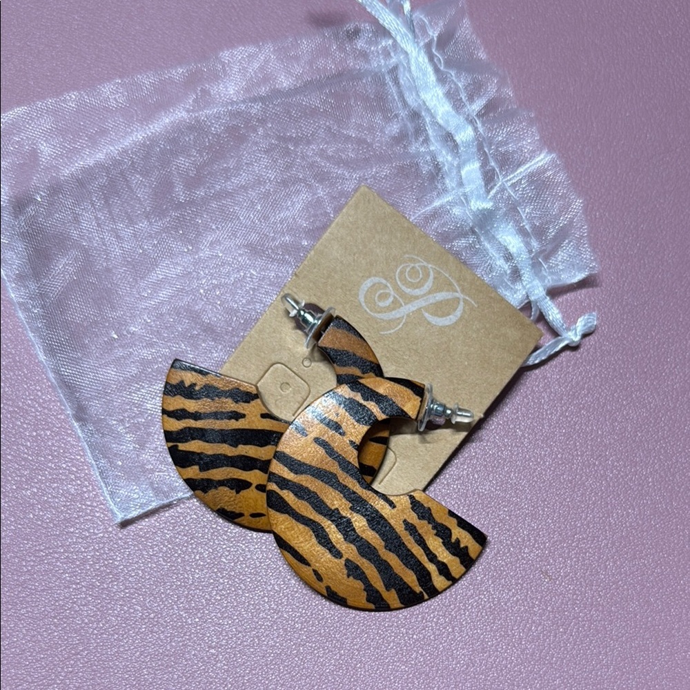 Plunder Tiger Stripe Earrings - Black and Brown